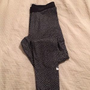 Full length polka dot Nike leggings!